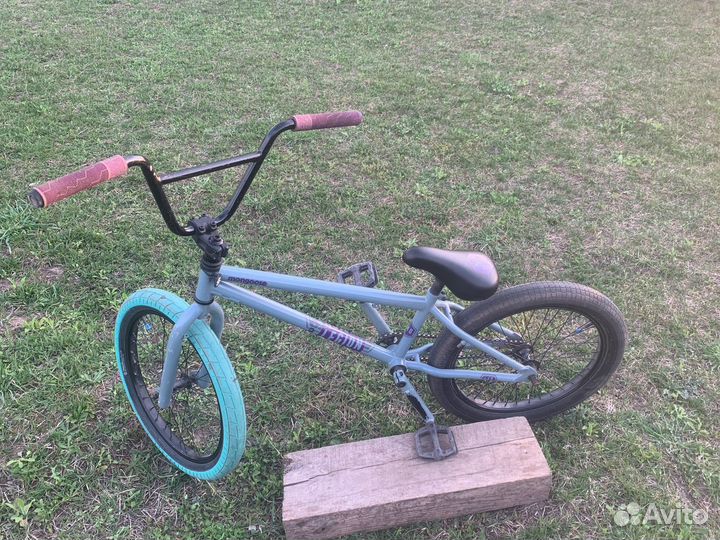 BMX Mongoose legion l40