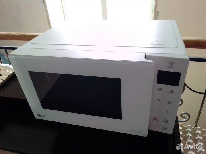 Микроволновка LG