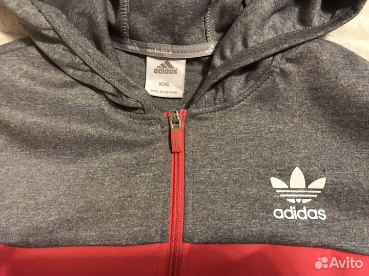 Спортивный костюм adidas