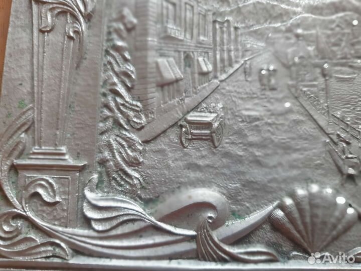 Старинная картина