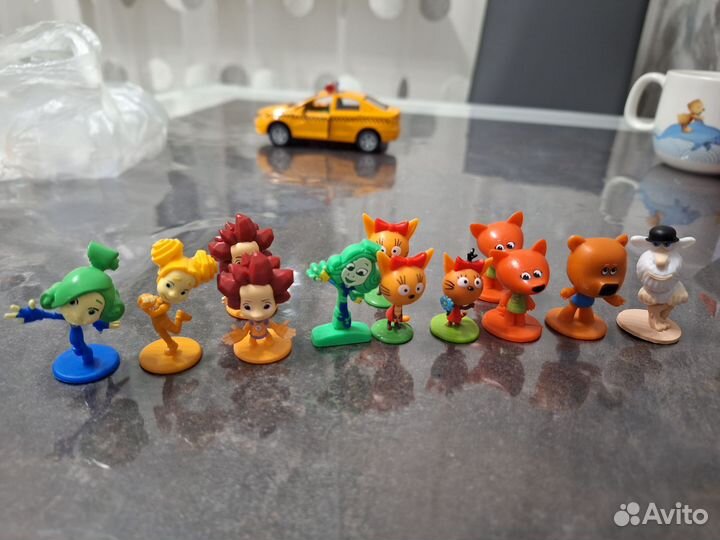 Игрушки чупа-чупс Мимимишки,Фиксики,Три кота,Буба