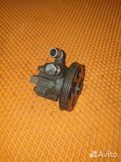 Насос гидроусилителя Chevrolet Cruze