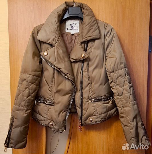 Куртка женская с пуховым наполнителем р. 46/48
