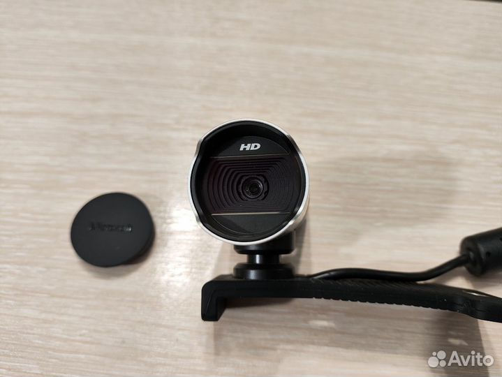 Вебкамера Microsoft LifeCam Studio