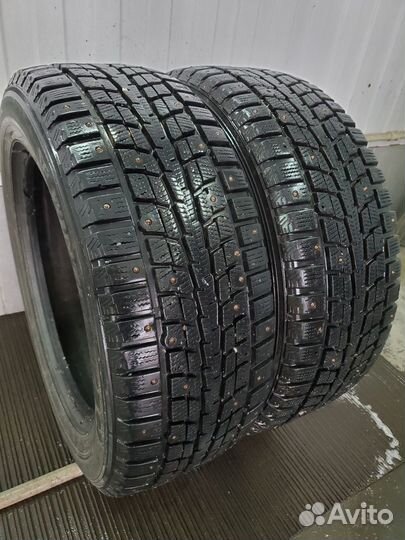 Dunlop SP Winter Ice 01 235/55 R17 99T