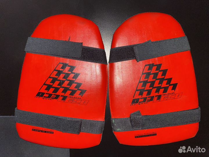 Leco Щитки на голень и Лапа