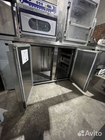 Стол-купе из нержавеющей стали