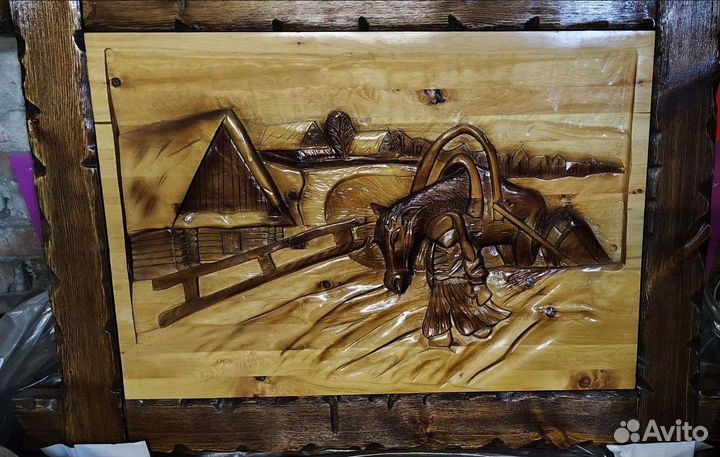 Резные картины из дерева