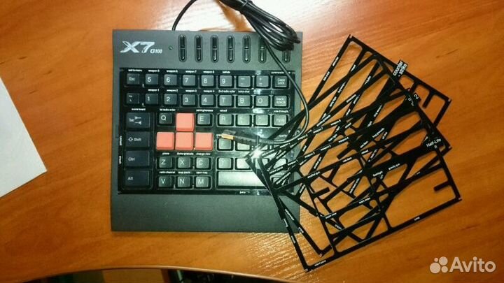 Продам игровую клавиатуру(блок)