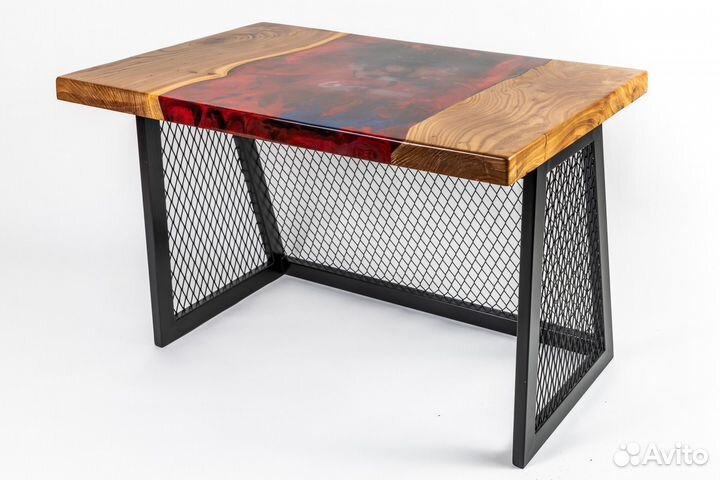Стол из эпоксидной смолы овечкин легенда