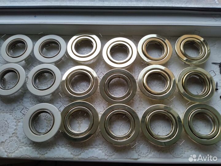 Светильник потолочный встраиваемый