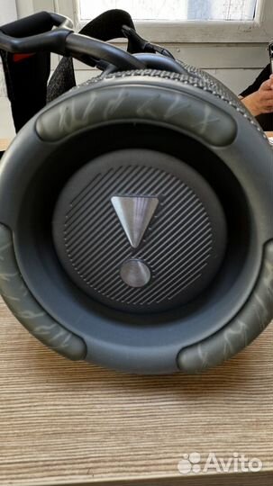 Колонка jbl xtreme 3