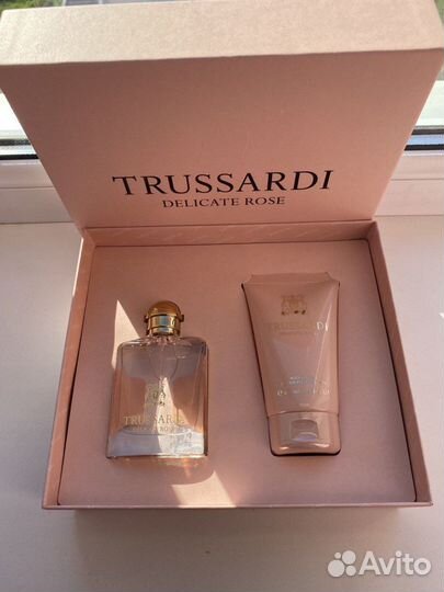 Набор Trussardi Delicate rose 50 мл + 100 мл