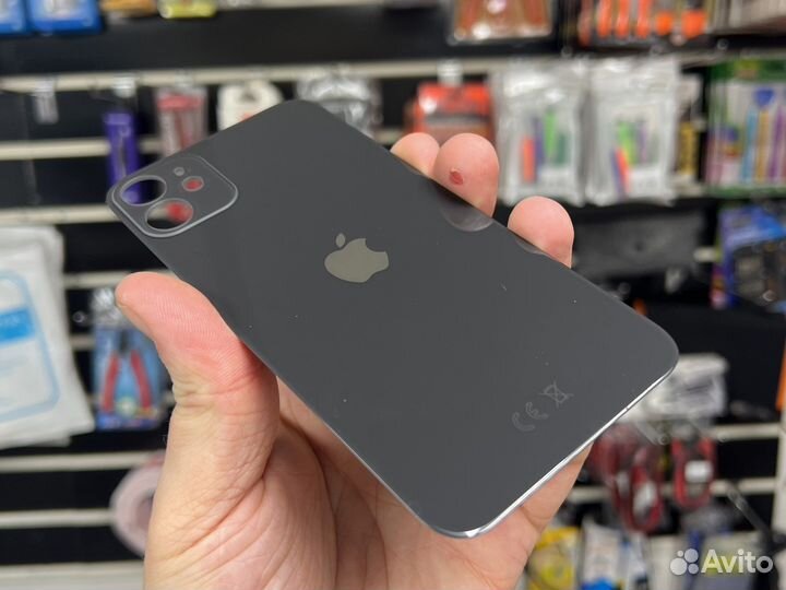 Заднее стекло корпуса iPhone 11 черное