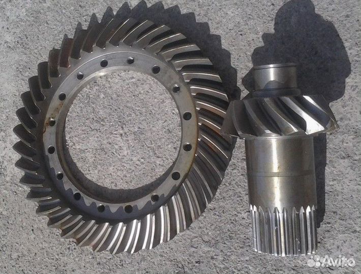 Шестерня коническая к-700 комплект