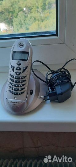 Телефон -трубка-Binatone, в хорошем, в рабочем сос