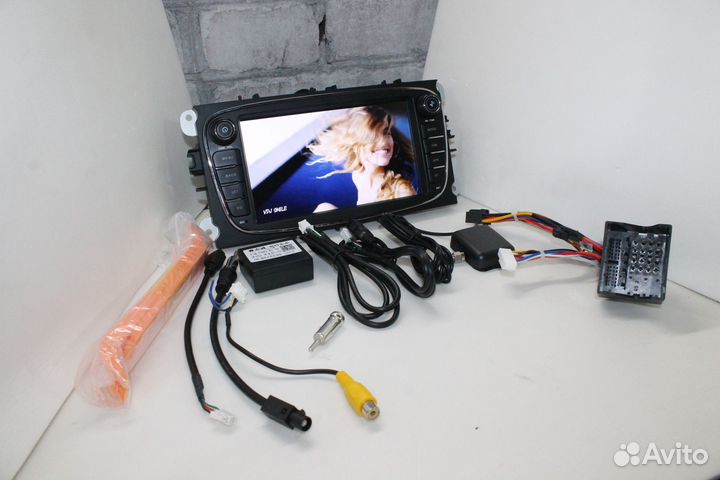 Штатная магнитола Ford