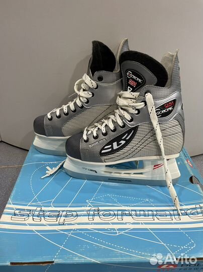 Коньки Botas хоккейные р 40 и фигурные р 35 новые