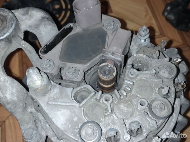 Генератор valeo 90 A