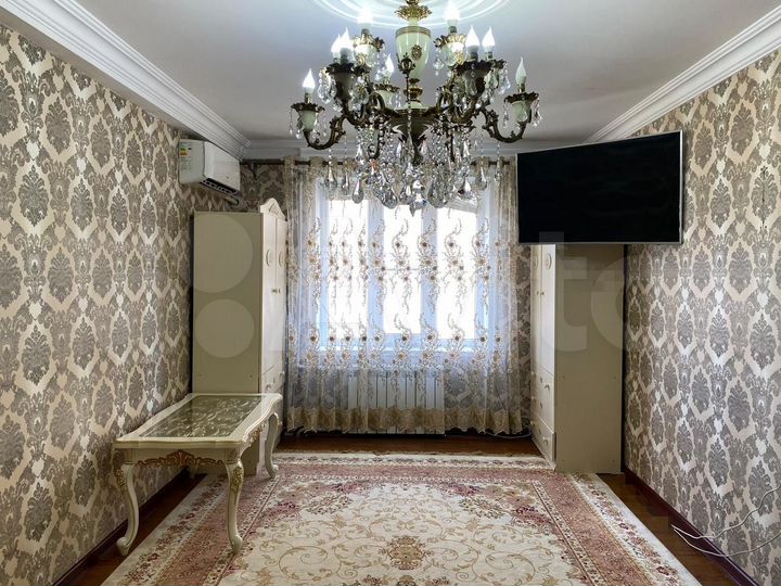 2-к. квартира, 57 м², 4/5 эт.