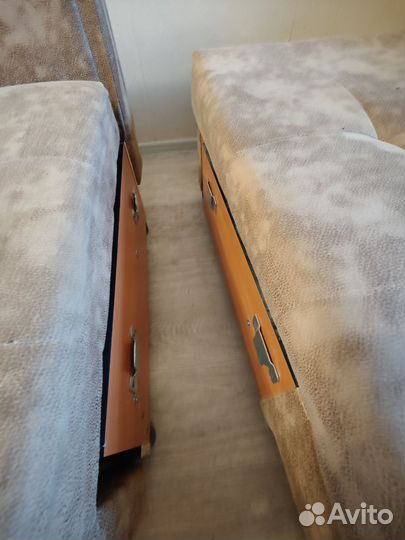 Угловой диван