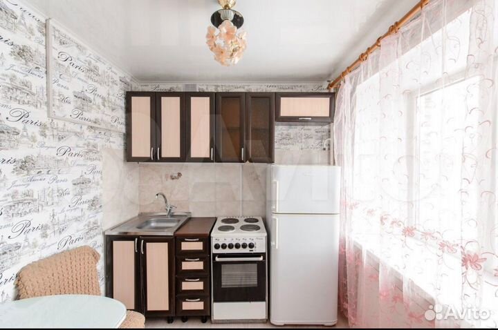 Холодильник Бирюса