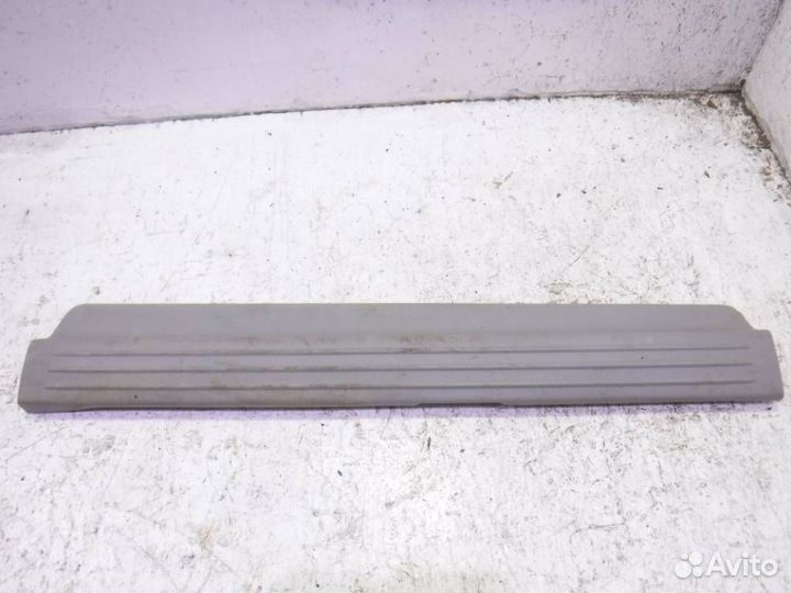 Накладка на порог внутренняя