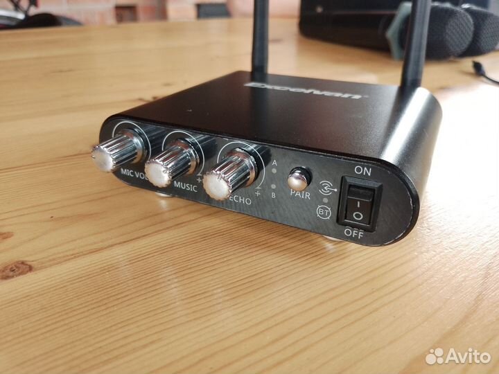 Микрофоны беспроводные с приёмником Excelvan K38