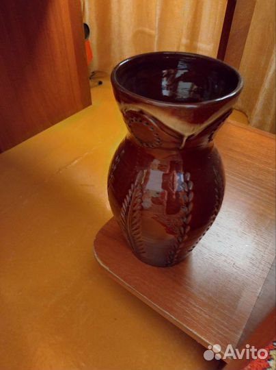 Керамическая ваза