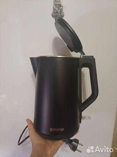 Электрический чайник Gorenje K15dwbk