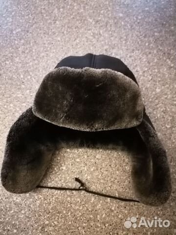 Продам зимнюю шапку детскую