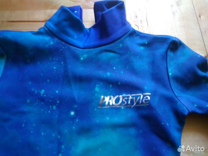 Костюмы для фигурного катания