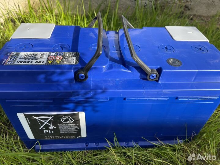 Автомобильный аккумулятор