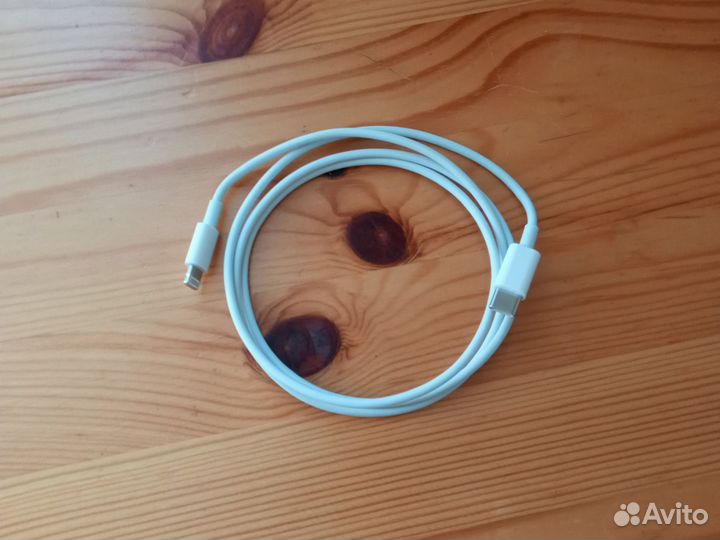 Кабель для зарядки iPhone type c новый
