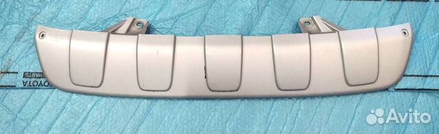 Спойлер переднего бампера Ленд Крузер 200