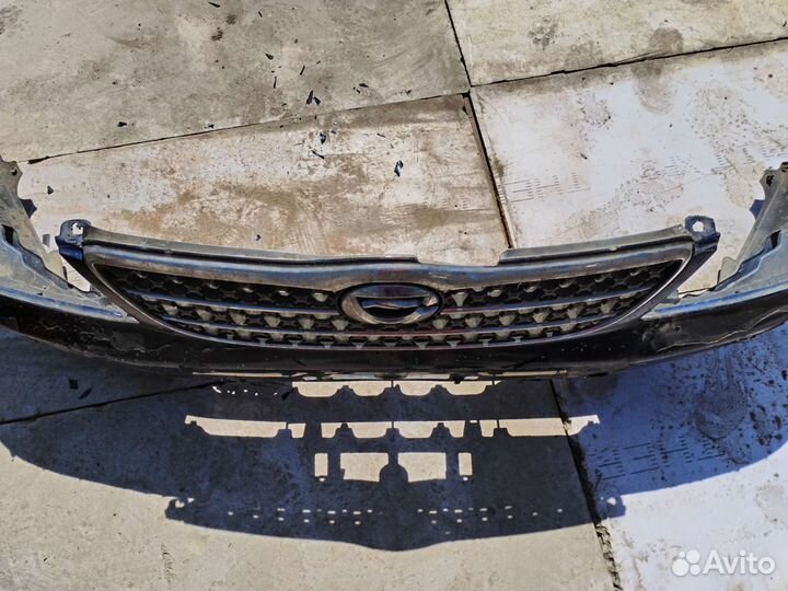 Фары и бампер toyota филдер