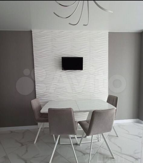 4-к. квартира, 130 м², 9/10 эт.