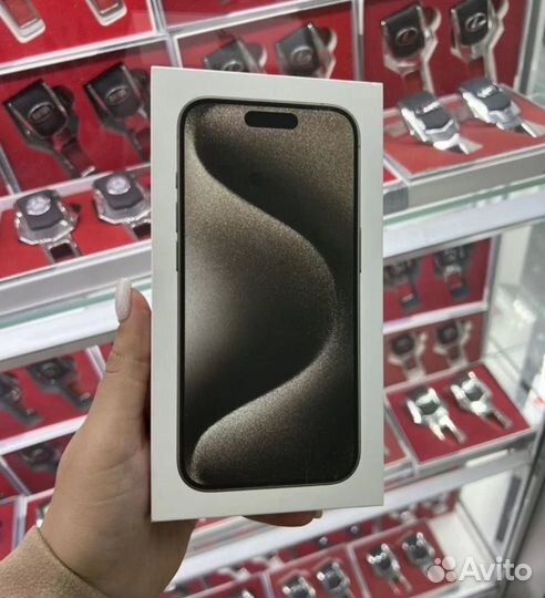 iPhone 15 Pro Max, 256 ГБ