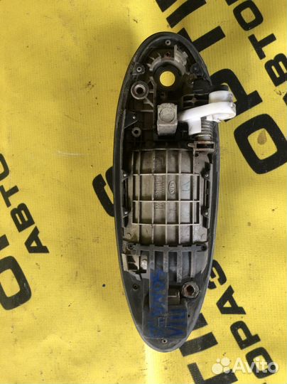 Передняя левая ручка Hyundai Sonata