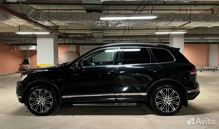 Volkswagen Touareg 3.6 AT, 2017, битый, 134 544 км