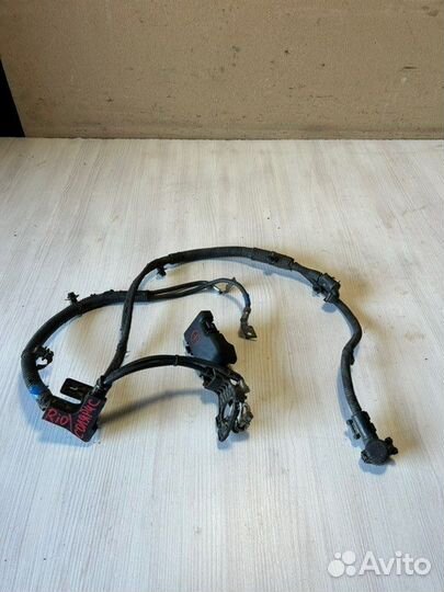 Клемма плюсовая Hyundai Solaris