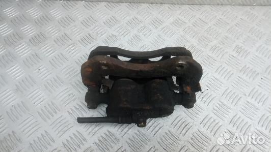 Суппорт тормозной передний правый citroen C-crosser (8OK20N701)