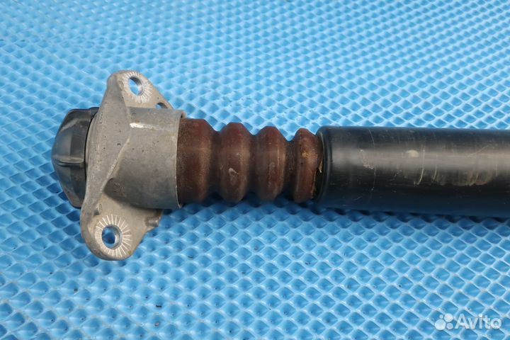 Амортизатор задний VW Polo Sedan