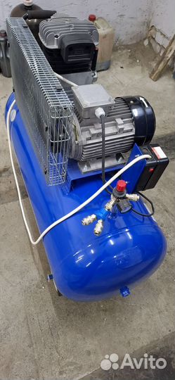 Компрессор воздушный 200 литров