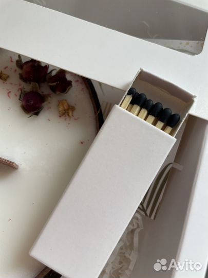 Ароматическая свеча в кокосе