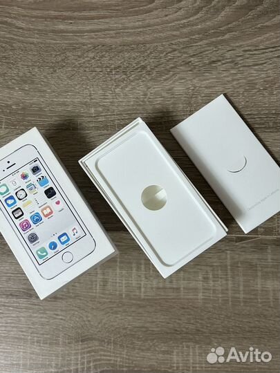 Коробка от iPhone 5s