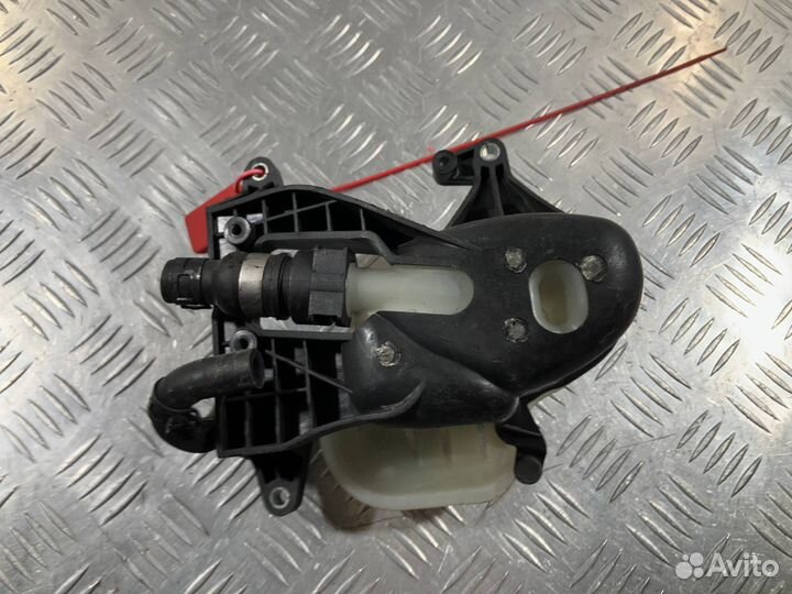 Бачок расширительный Mercedes-Benz S-Класс