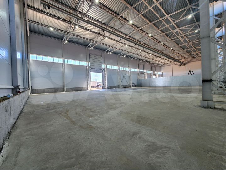 Грузовой автосервис,производство,Склад, 878 м²