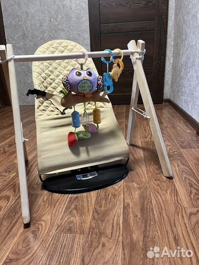 Шезлонг для новорожденных