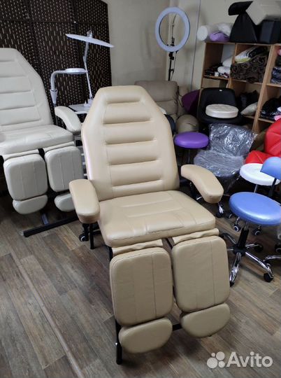 Педикюрное кресло